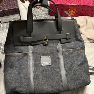 Nice Henri Bendel book bag